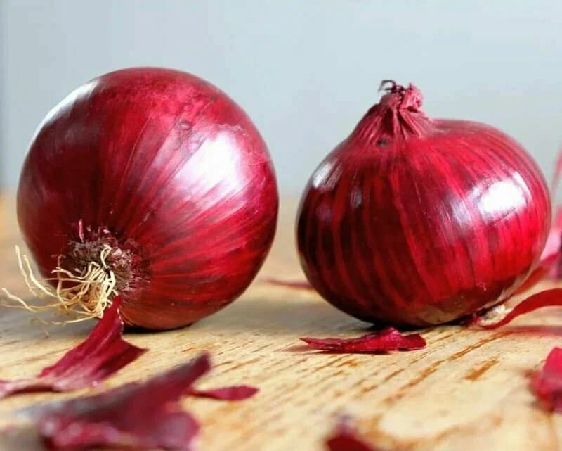تصویر 2 از پیاز دوکی با طعمی عالی مناسب برای سالاد شیرازی